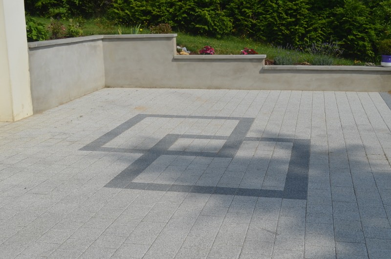 place de parking devant maison