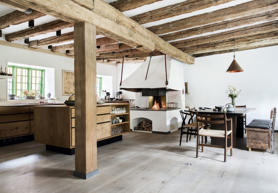 très grands espaces intérieurs